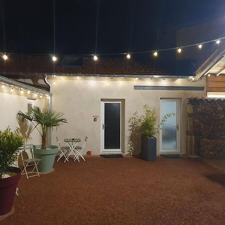 Le Boheme, Sauna & Spa Riorges エクステリア 写真